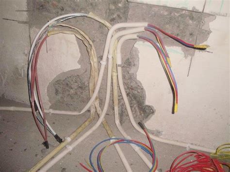 电线可否直接埋进墙内?只用穿线管就够了吗?