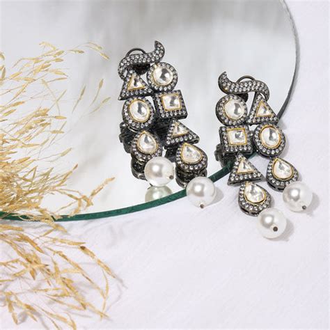Diamond and Pearl Earrings – Ritu Singh Jewelry