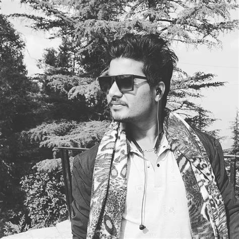 Anuj Kumar Live 的图像结果