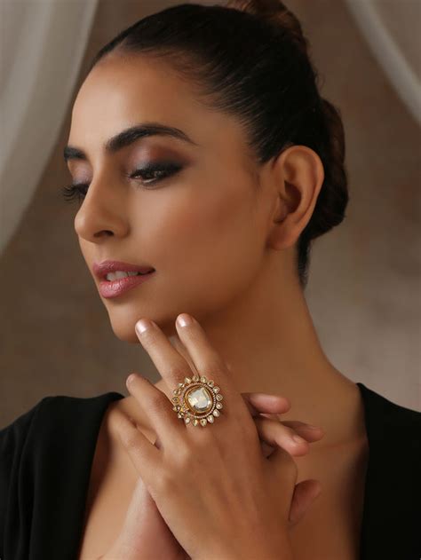 Buy Gold Toned Handcrafted Brass Ring | WPOPRNG112L/SWAH13MAY | The loom