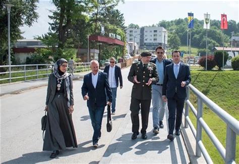 HQ SARAJEVO | Colonel Bahri Yildiz visits Visoko
