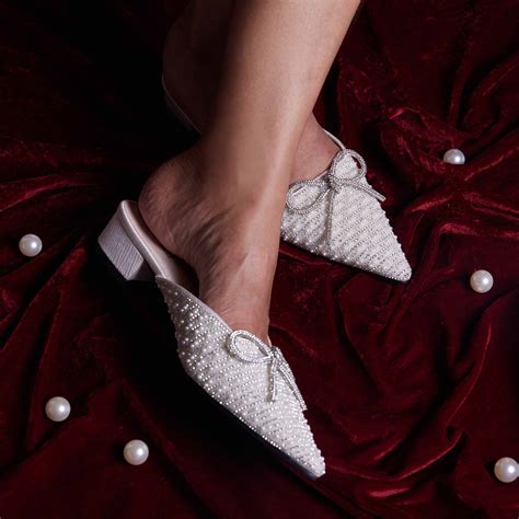 Pearly White Mule Heels – The CAI Store