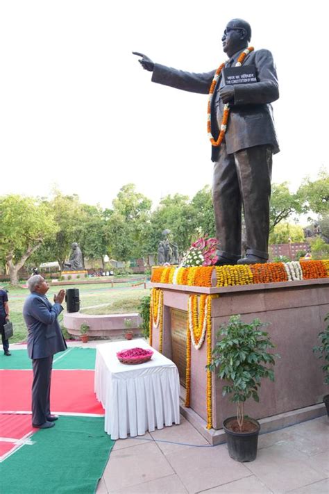 Press Release:Press Information Bureau