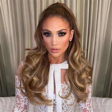 J.Lo Makeup Tutorial 的图像结果