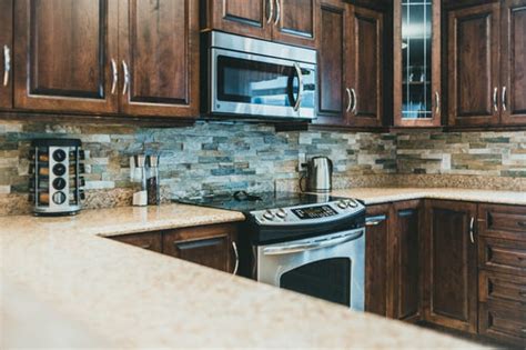 7 Things to Keep in Mind Before Purchasing Readymade Kitchen Cabinets
