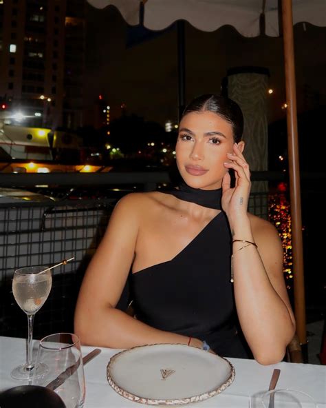 Yillian Marie Atkinson Velez (@thisisnotyillian) • Instagram photos and videos