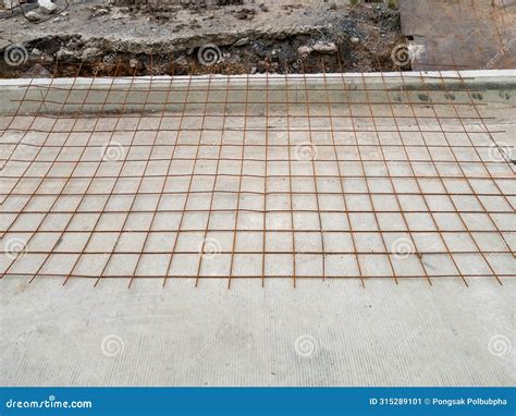The Metal Wire Mesh on the Concrete Floor Stock Image - Image of steel ...