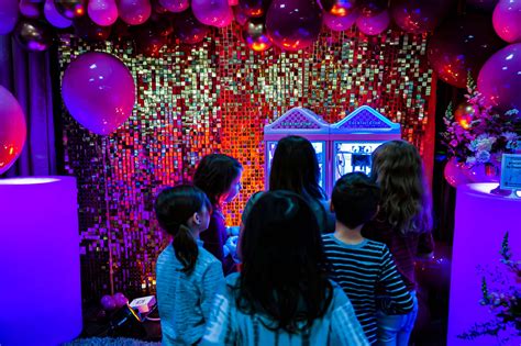 Cocktail Claw Machine 的图像结果