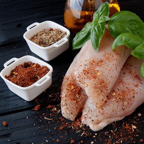 5 Best Substitutes For Poultry Seasoning