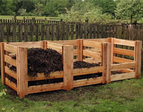 Renoir's Red Cedar 3-Compartment Compost Bin