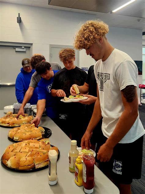 Clark-Kirkland-Barr Funeral Home | Cadiz OH