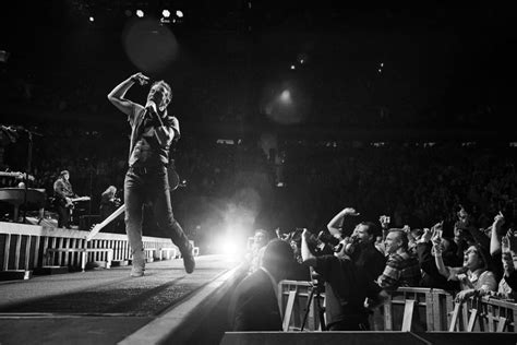 Springsteen Introduces Band 的图像结果