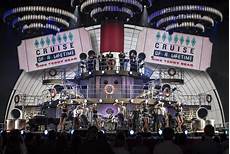 robbie williams swing tour robbie williams shop robbie williams swing tour robbie williams shop