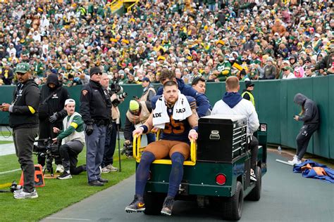 Packers receive devastating Tucker Kraft injury update