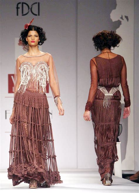 WIFW: A saga of colourful romance