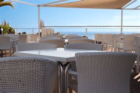 Seaside Restaurant 的图像结果