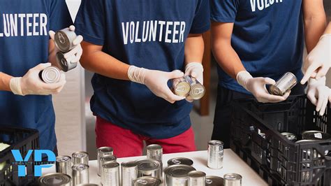 Charity Work Examples 的图像结果