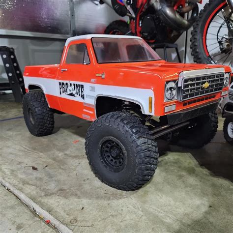 almost finished the Axial SCX6 1978 Chevy build : r/rccars