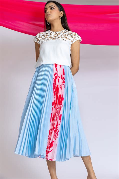 Cherry Blossom Pleated Skirt – Minxy.in