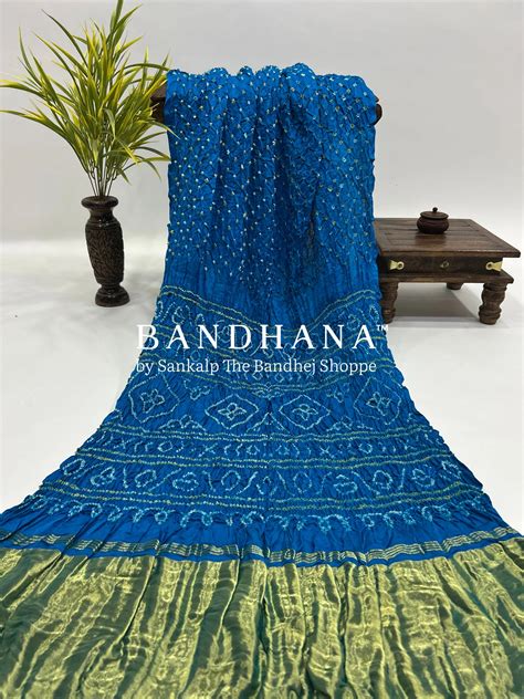Firozy Gajji Silk Single Dot Bandhani Saree – Sankalp The Bandhej Shoppe