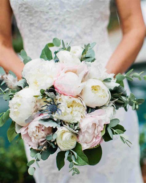 46 Pretty Peony Wedding Bouquets | Martha Stewart Weddings