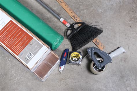 Flooring Installation Tools List | Floor Roma