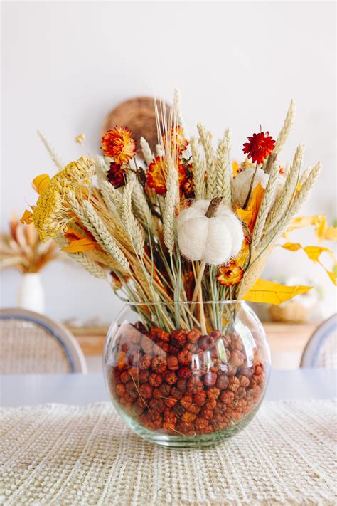 7 Easy Dried Natural Flower Home Arrangements to Make This Fall ...