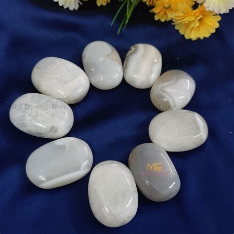 Natural White Sulemani Hakik crystal palmstone for meditation and heal ...