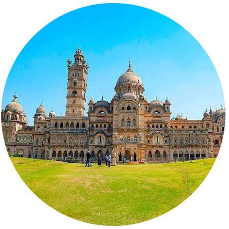 India | Womennovator