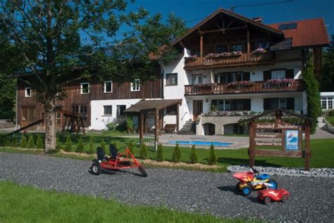 FERIENHOF BUCHENBERG (Rettenberg) - Farmhouse Reviews & Photos ...