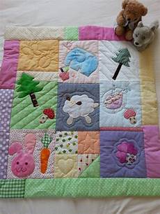 piumoni per culle baby quilt in patchwork with appliqu 233 d animals crib quilt piumoni per culle baby quilt in patchwork with appliqu 233 d animals crib quilt