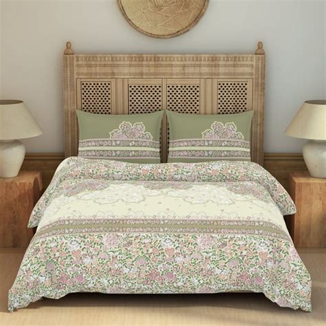 Buy SPACES Rangana Cotton 210TC Floral Print 3Pcs Super King Bedsheet ...