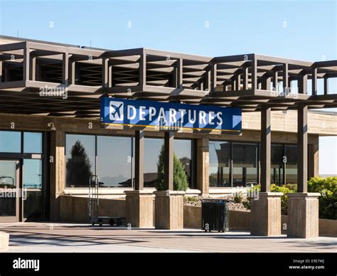 Airport south dakota hi-res stock photography and images - Alamy