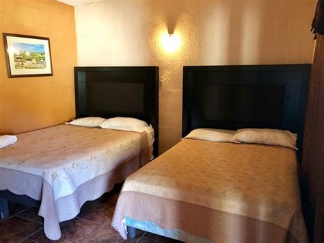 HOTEL CIELITO LINDO (Lazaro Cardenas) - Hotel Reviews & Photos ...
