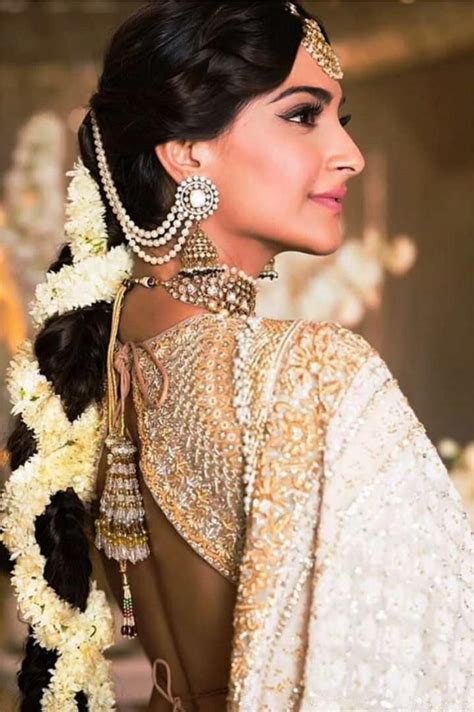Classic Rajasthani Hairstyles That Would Suit a Classic Rajasthani Bride