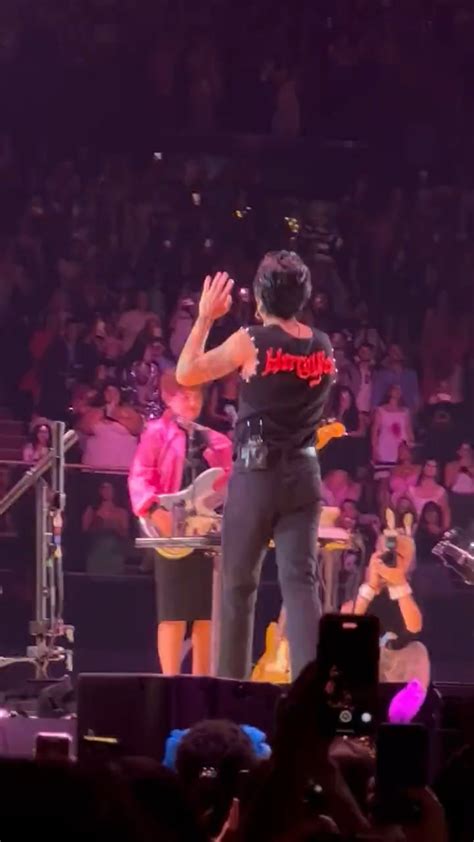 Видео от One Direction — Видео от One Direction | ВКонтакте