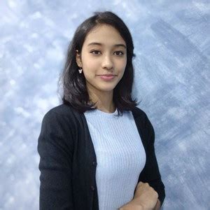 Geena - English teacher - ₹1240/h