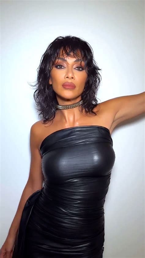 Nicole Scherzinger in Black Leather Dress 12/06/2023 • CelebMafia