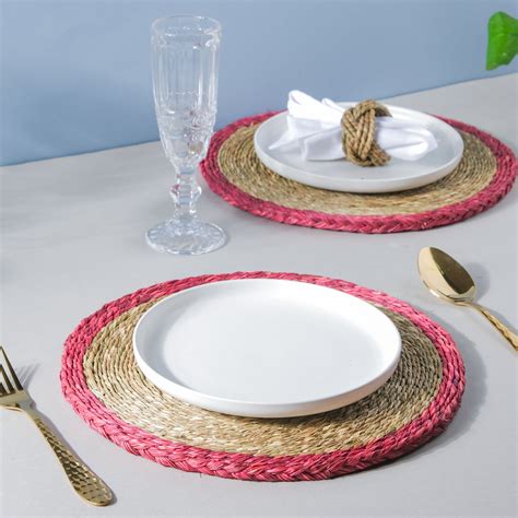 Round Sabai Trivet Red Online - Premium Trivet | Nestasia