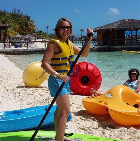 30 Dylan Dreyer Hot Photos Will Make YOur Day Better - 12thBLOG