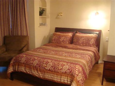 STANFORD INN (Menlo Park) - Motel Reviews, Photos, Rate Comparison ...