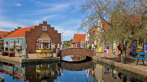 Top 10 Hotels Closest to Dutch Village in Holland from $80 | Expedia