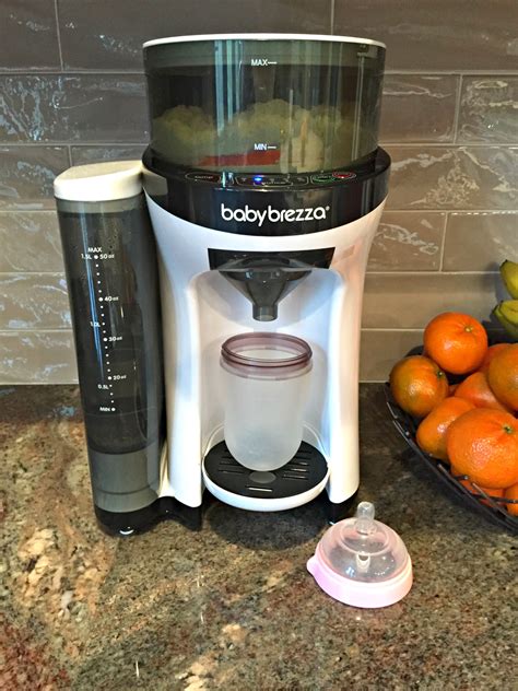 Baby Bottle Maker Formula Pro | Baby brezza, Baby bottles, Baby formula