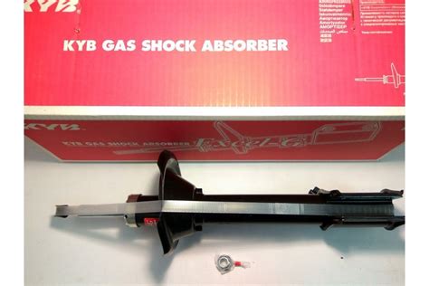 Задний левый амортизатор на Subaru Forester SG 2002-2008 (KYB 334345 ...