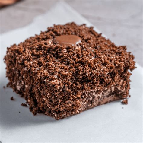 Order pastries Online and Explore our Collection | Flurys