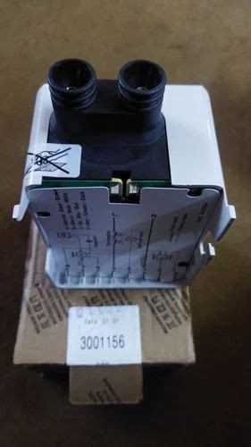 Riello Burner Spare Parts - Riello Burner Controller RMG88.62C2 Trader ...