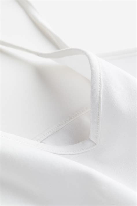 Cropped strappy top - White - Ladies | H&M IN