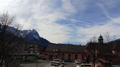 HOTEL VIER JAHRESZEITEN (Garmisch-Partenkirchen) - Hotel Reviews ...