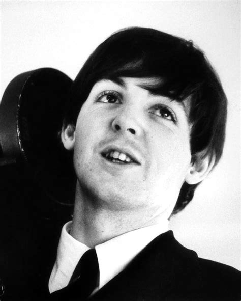 Pin by Missy May on Paul McCartney | Paul mccartney young, Paul ...
