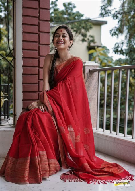 Soulful Weaves – Amrapali Boutique